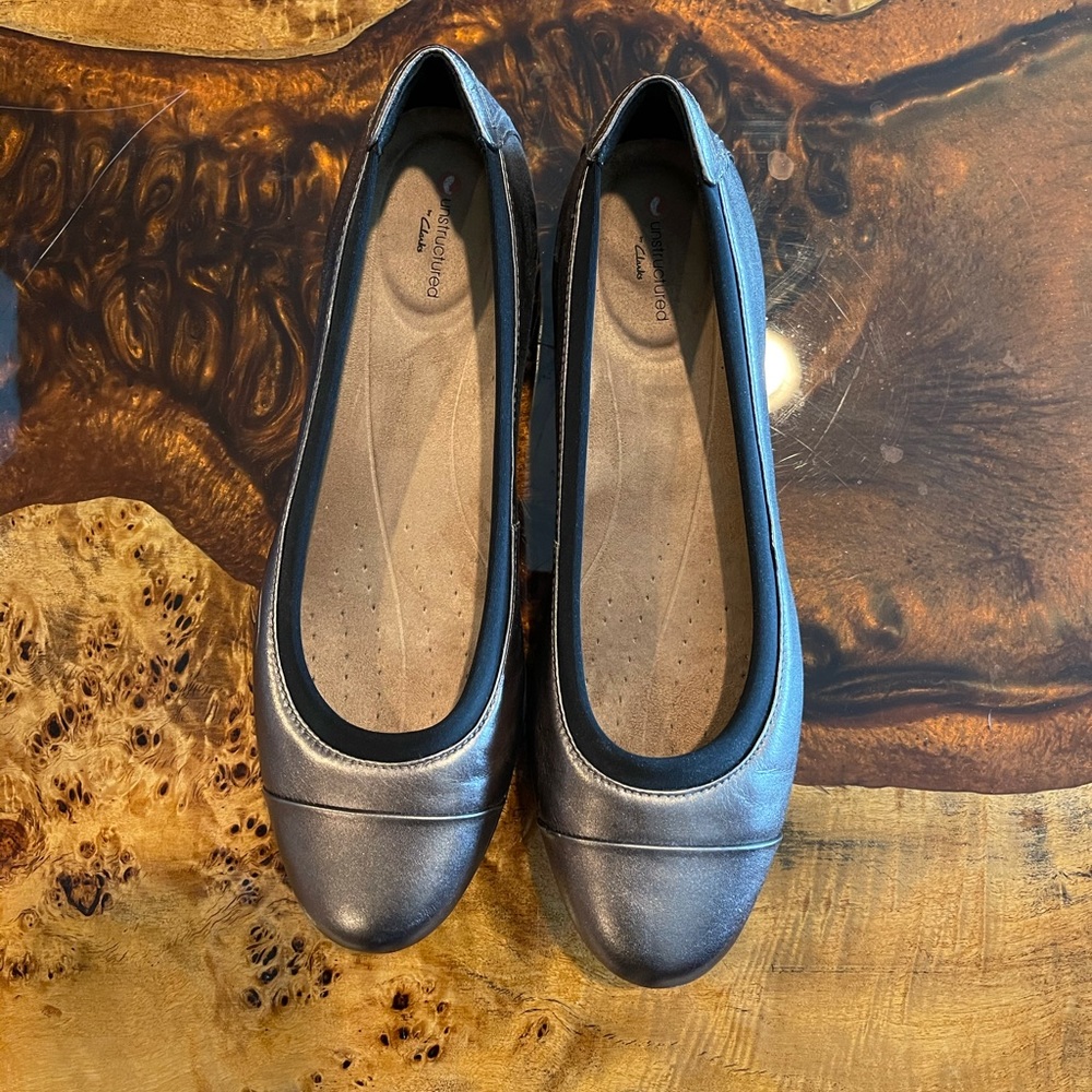 Clarks flats